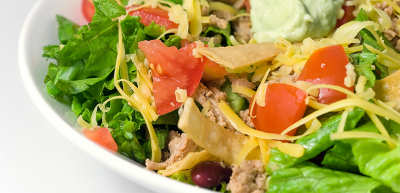 Cách làm Salad tôm, cần tây tươi mát
